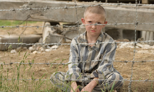 boy_in_the_striped_pajamas_535x320 boy_in_the_striped_pajamas_535x320