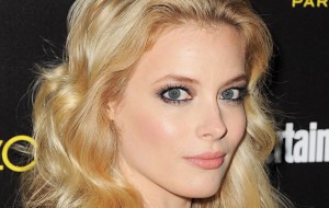 tms_gillian_jacobs_cast