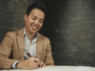 'Parks and Recreation' writer Alan Yang discusses the massive operation of getting jokes from paper to screen.