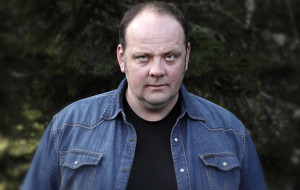 The_Returned_Gregory-Gadebois_Toni_200_700x384