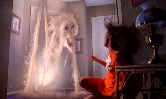 poltergeist_535x320 poltergeist_535x320