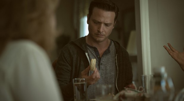 rectify_press_05_700x384 Food and Wine Discovers “RECTIFY’s” Favorite Food; Entertainment Weekly Applauds Last Episode