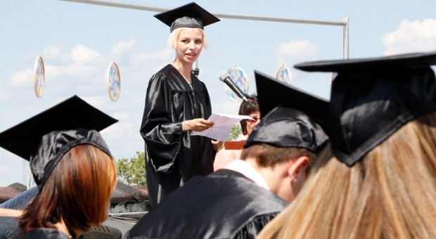 DS_scout_valedictorian_700x384 “DREAM SCHOOL: NYC” Graduation Day: Scout’s Valedictorian Speech