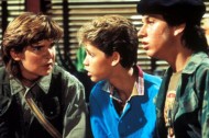 lost_boys_01_700x384 “Tiger Beat” Talent: 8 Heartthrobs from the ’80s