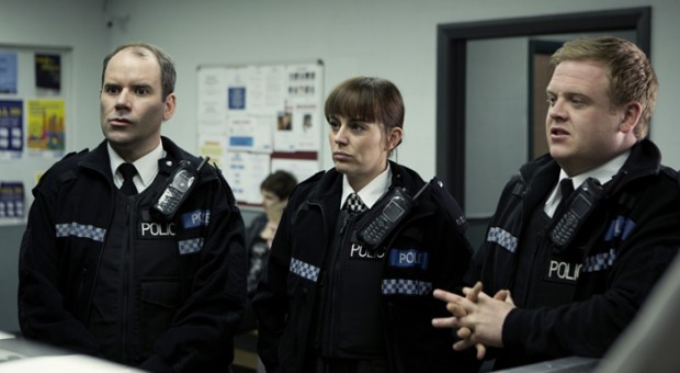 Babylon_102_09-700x384 Critics Applaud “BABYLON” as Great TV Satire