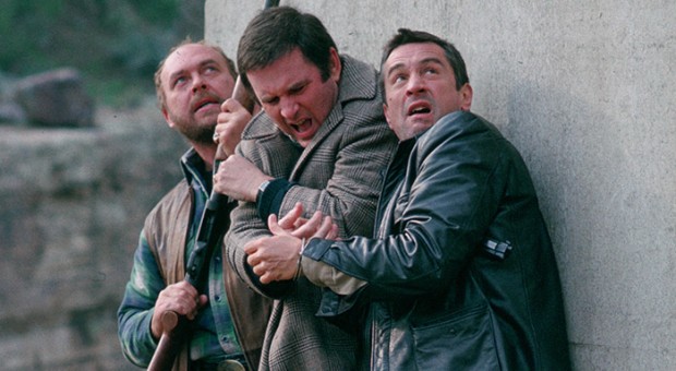 midnight_run_01_700x384 Killer Comedies: 10 Funny Mob Movies
