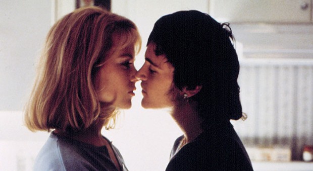 Nicole Kidman and Joaquin Phoenix in To Die For 700 How Weird Were Sex Scenes in Movies 20 Years Ago?