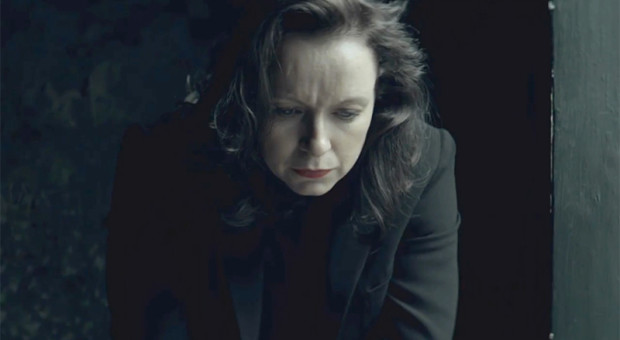 Naomi-Frankcom-The-Last-Panthers-Season_Sneak_800x450