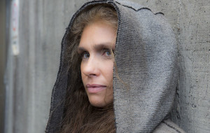 Cleverman-Season-2-Gallery-Araluen-Tasma-Walton-800x450