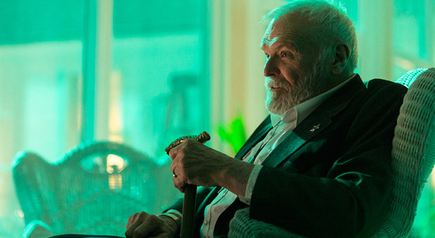 Hap-and-Leonard-Episode-206-24-Sheriff-Valentine-Otis-800x450