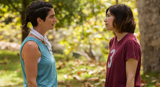 <i>Transparent</i> Recap: Episode 208 (Oscillate)