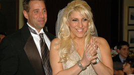bz-s5-e7-lisa-coppola-with-groom-Andrew-266x150 Lisa Coppola