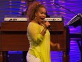MM_305_820x460_1 MM_305_820x460_1