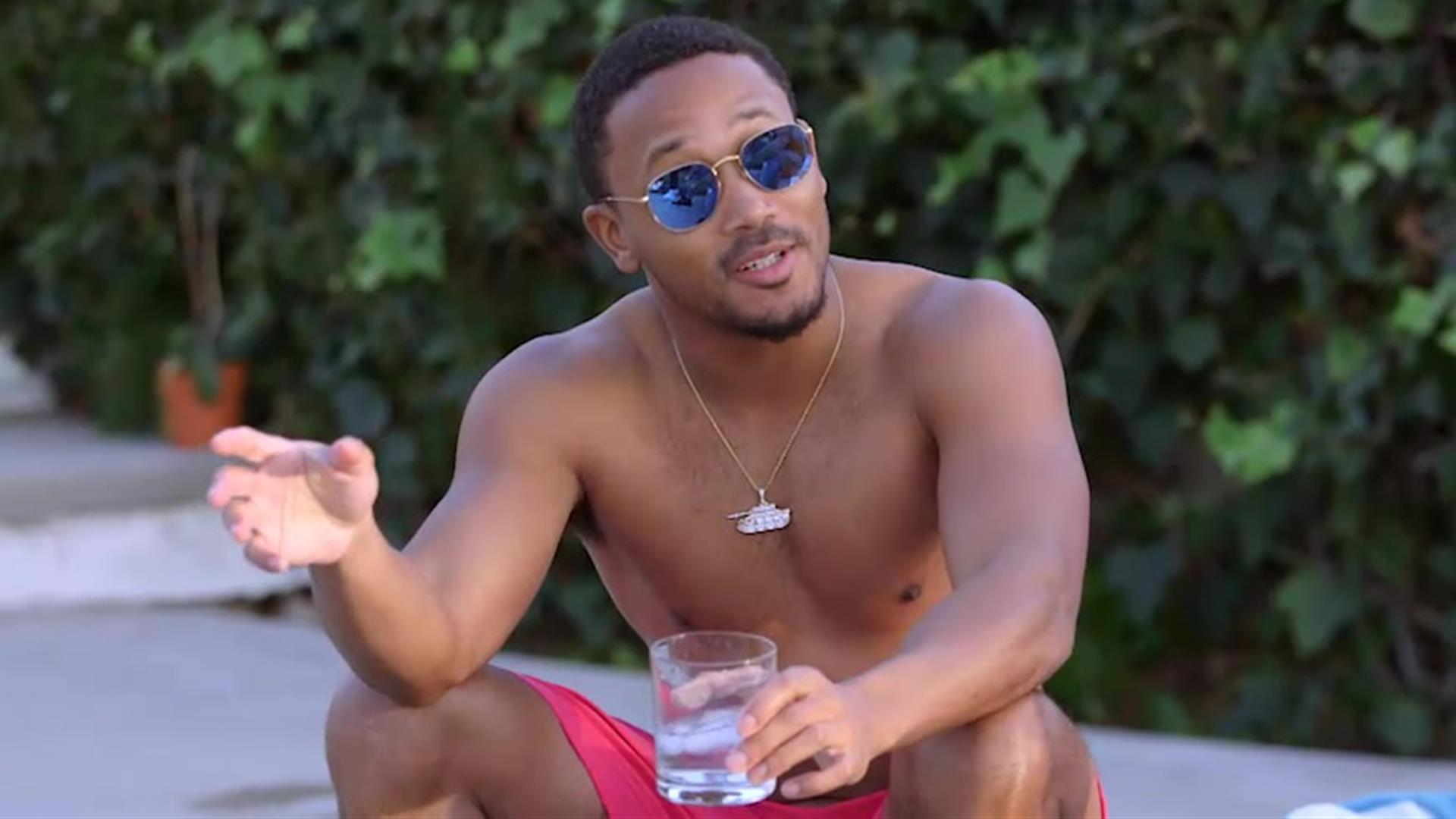 Growing Up Hip Hop Season 4 First Look Watch Growing Up Hip Hop Video Extras We Tv Romeo gets caught up in a love triangle; we tv