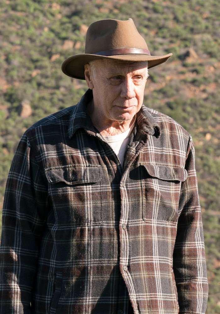 fear-the-walking-dead-season-3-jeremiah-callie-800×600-cast