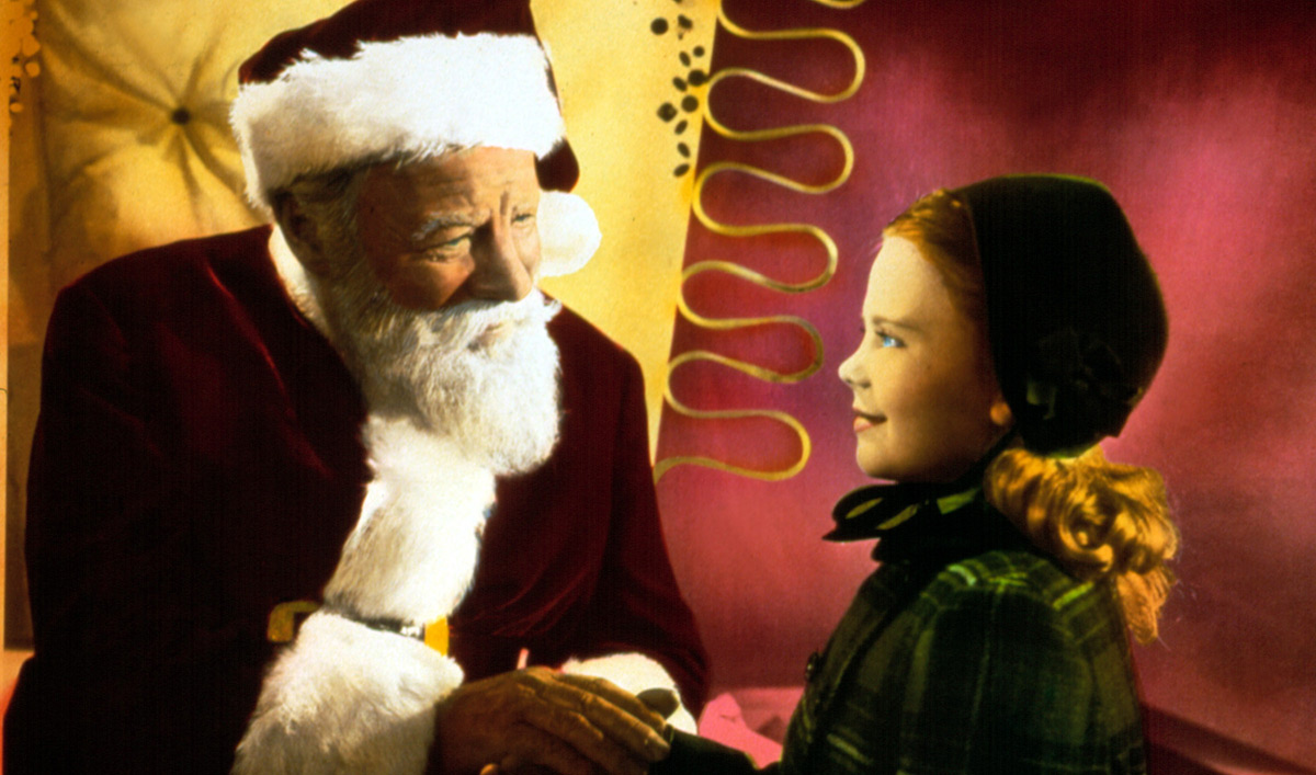 Kick Off the Holidays With AMC’s Movie Marathons & Anniversary Celebrations