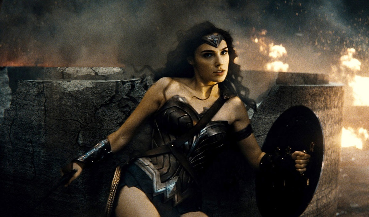 Get to Know Wonder Woman Better After Her Movie Debut in <em>Batman v Superman</em> With These 10 Must-Read Stories