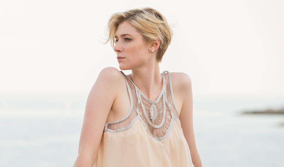 Next photo of Elizabeth Debicki