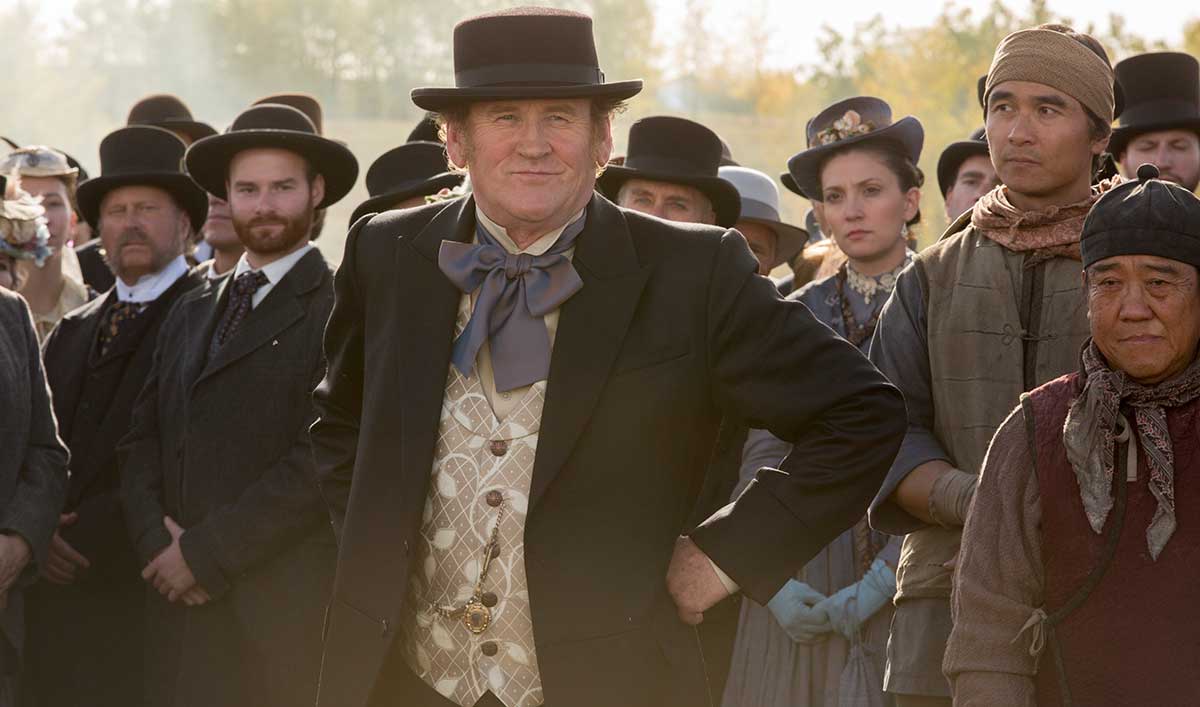 Extras for the Series Finale of <em>Hell on Wheels</em>