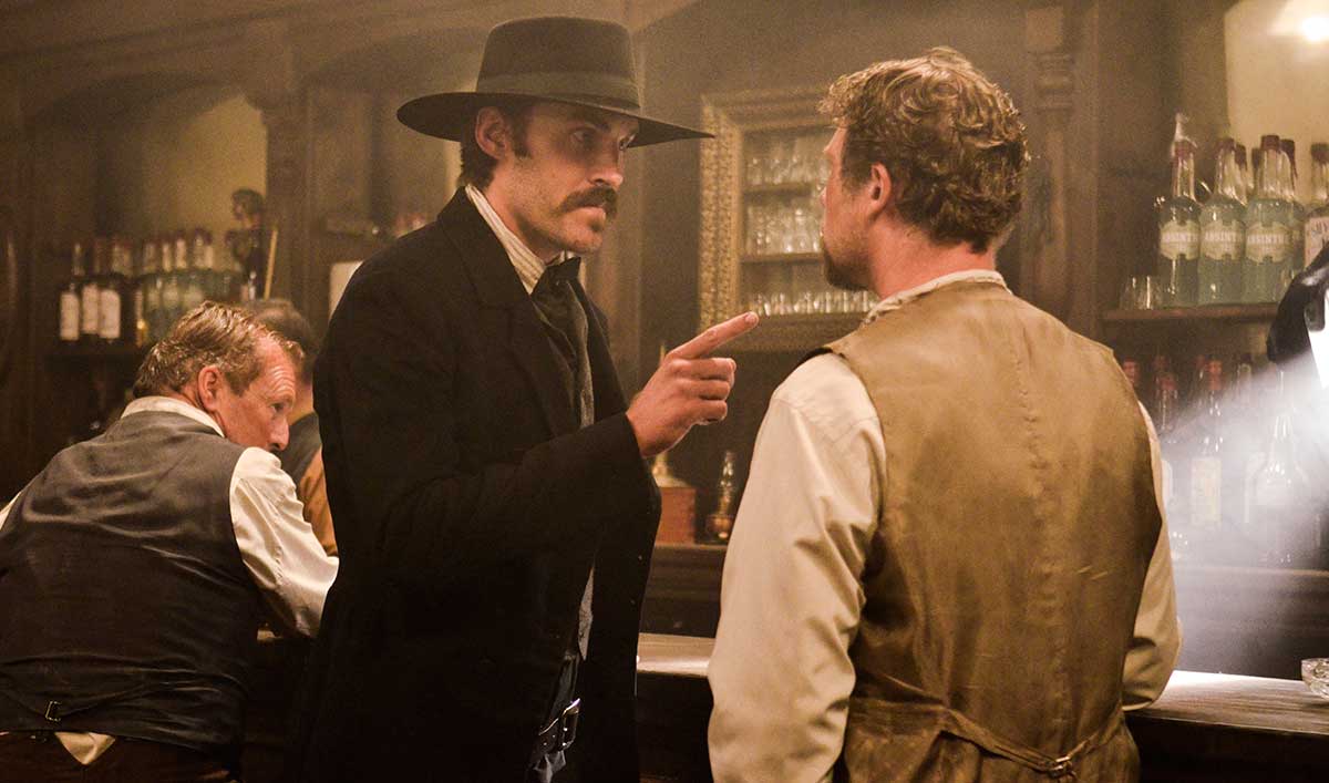 Full Episode: Wyatt Earp Makes Enemies in Tombstone