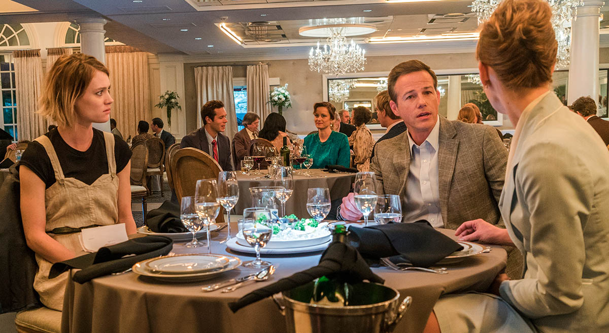 Cameron and Donna’s Potential Partners Expect Some… Favors