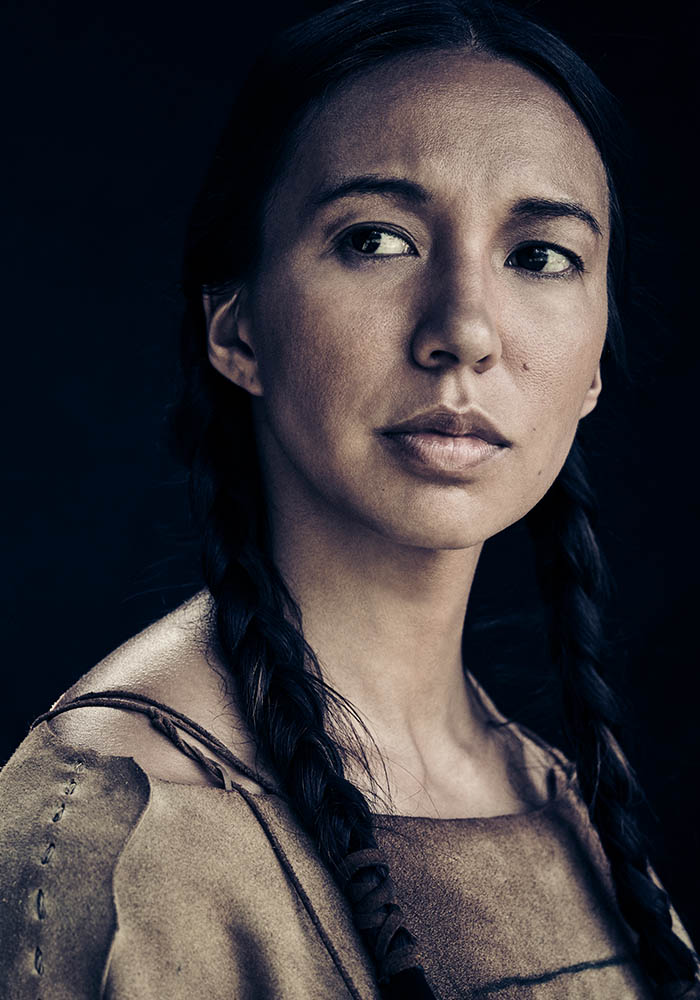 the-son-portraits-season-1-prairie-flower-elizabeth-frances-800×600