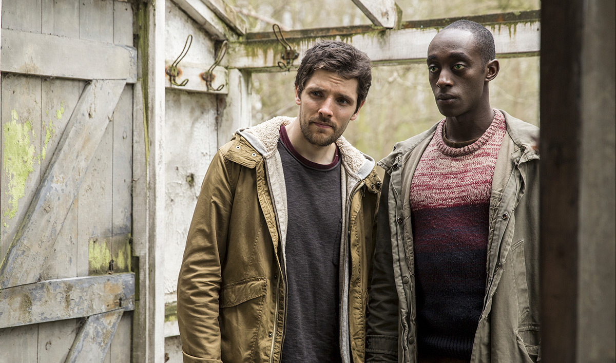Extras for <EM>HUMANS</em> Episode 2
