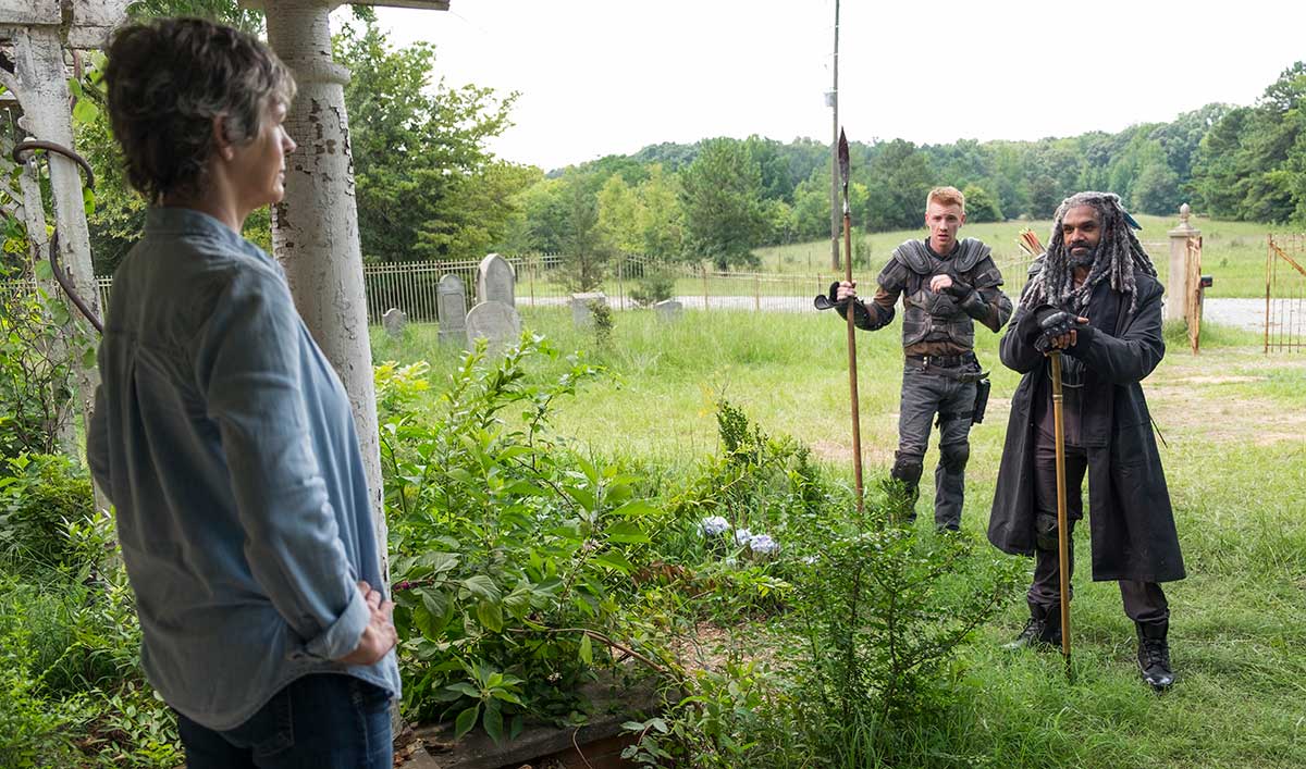 Extras for <em>The Walking Dead</em> Episode 10