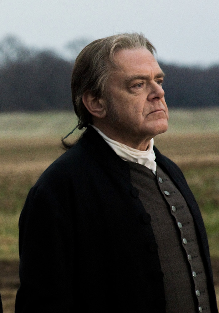 turn-S4-cast-richard-mcnally-800