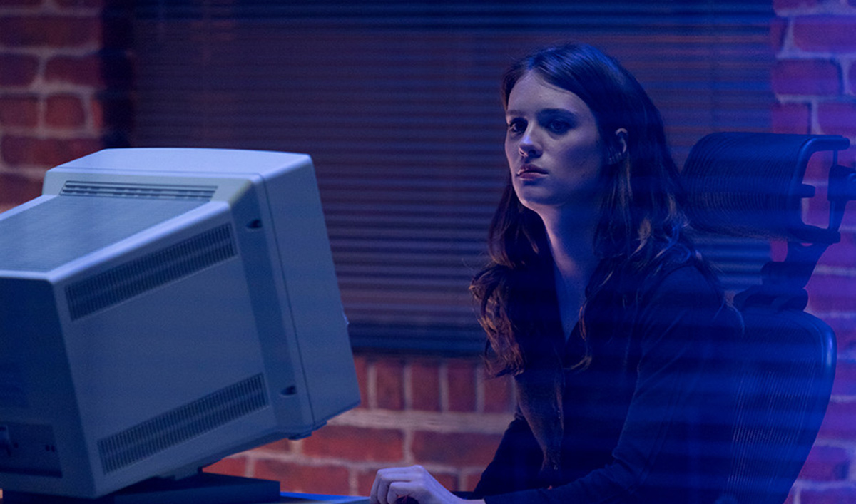 <em>ET</em> Previews Final Season; Mackenzie Davis Talks Tech With <em>Parade</em>