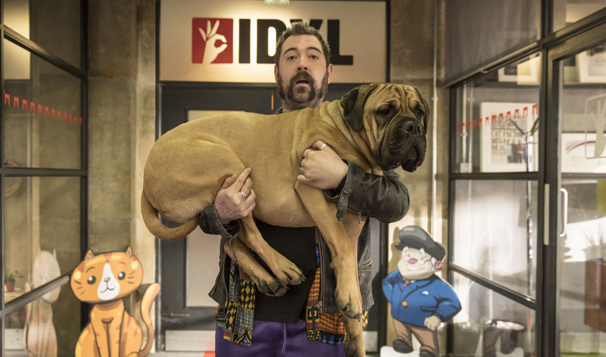The <em>Loaded</em> Cast Discusses Watto’s Ill-Fated Relationship With His “Huge Stinky Dog”