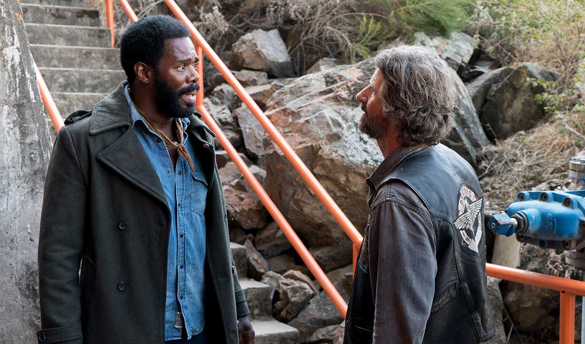 A Brutal Invasion Tests Alliances in Part 1 of the <em>Fear the Walking Dead</em> Season Finale