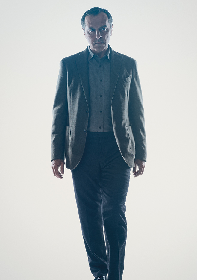 McMafia_ Corporate_Vadim Kalyagin (MERAB NINIDZE) _CMYK-800×600