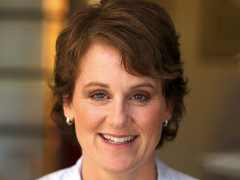 Bonnie Curtis – Executive Producer