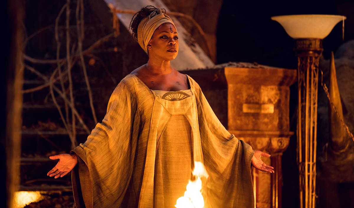<em>Into the Badlands</em> Q&A — Lorraine Toussaint (Cressida)