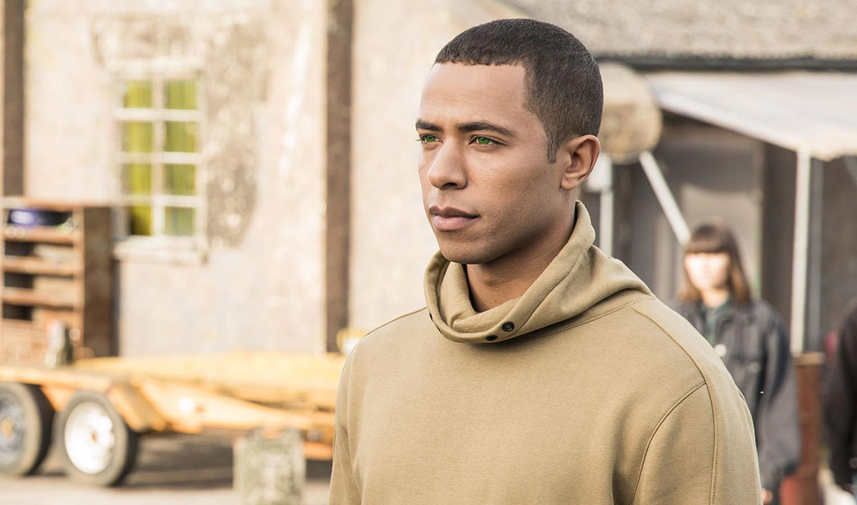 (SPOILERS) <em>HUMANS</em> Q&A — Ukweli Roach (Anatole)