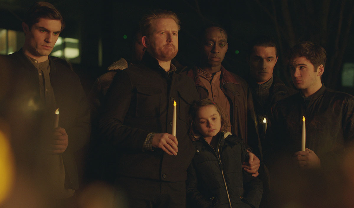 (SPOILERS) How Tragedy Finally Brings Synths and Humans Together — Inside the <em>HUMANS</em> Season 3 Finale