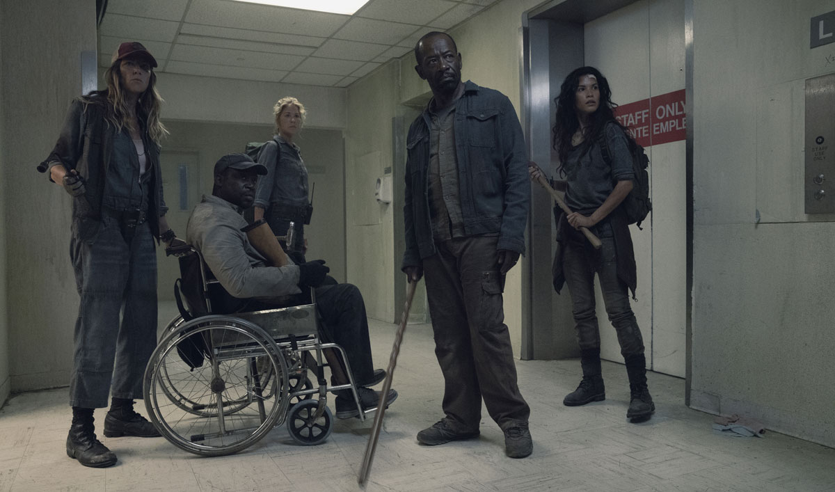 Sneak Peek of <em>Fear the Walking Dead</em> Episode 15 — Morgan Risks His Life for the Group