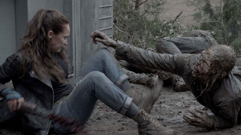 See Alicia Fight for Her Life to Avoid a Radiation-Exposed Walker in <em>Fear the Walking Dead</em> Episode 2