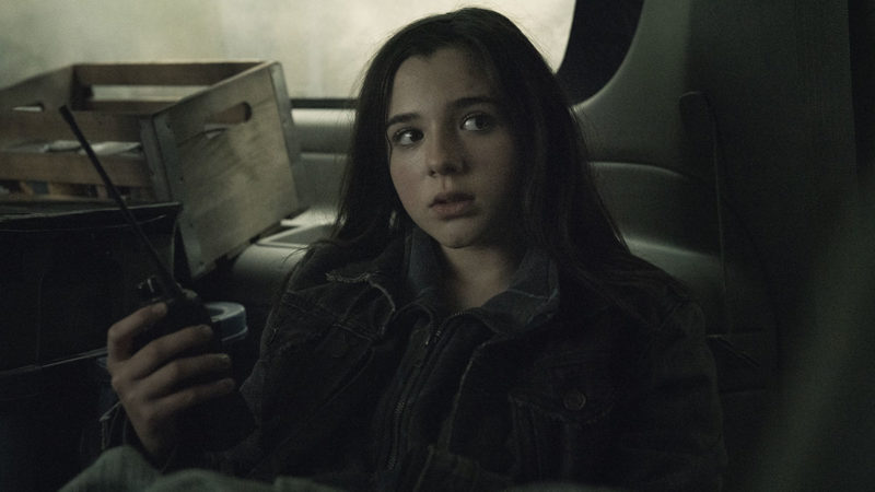 <em>Fear the Walkiner Dead</em>Sneak Peek: Will Charlie Get Caught Snooping in Daniel’s Car?