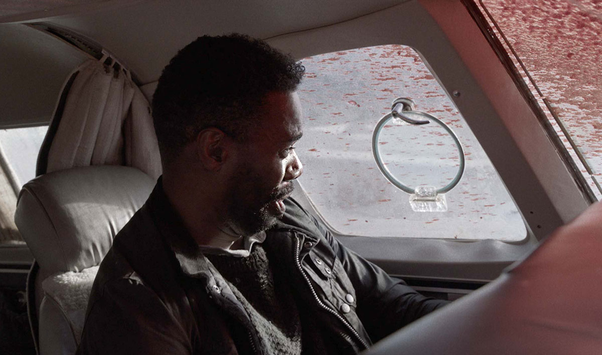 Watch Strand Bust Through a Herd in the <em>Fear the Walking Dead</em> Walker Kill of the Week