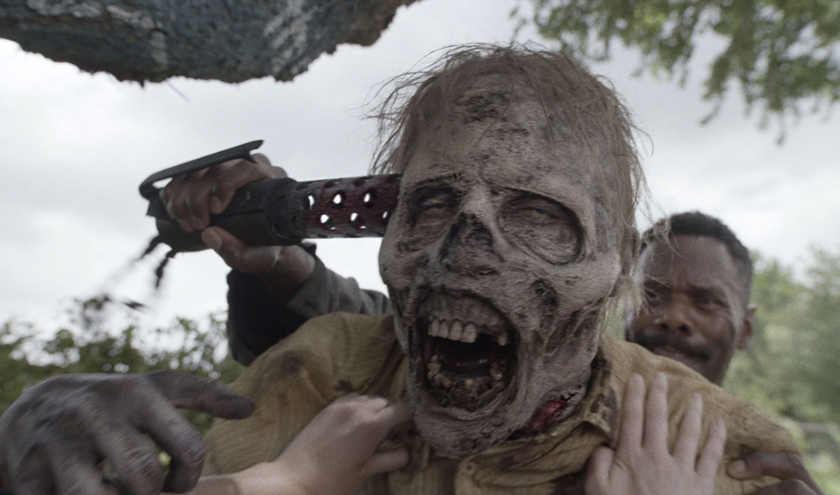 <em>Fear the Walking Dead</em> Kill of the Week: Strand Decapitates a Walker to Save Alicia