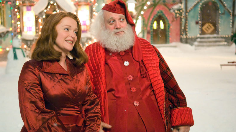 AMC’s Best Christmas Ever: 7 Familiar Faces You Can Find in <em>Fred Claus</em>