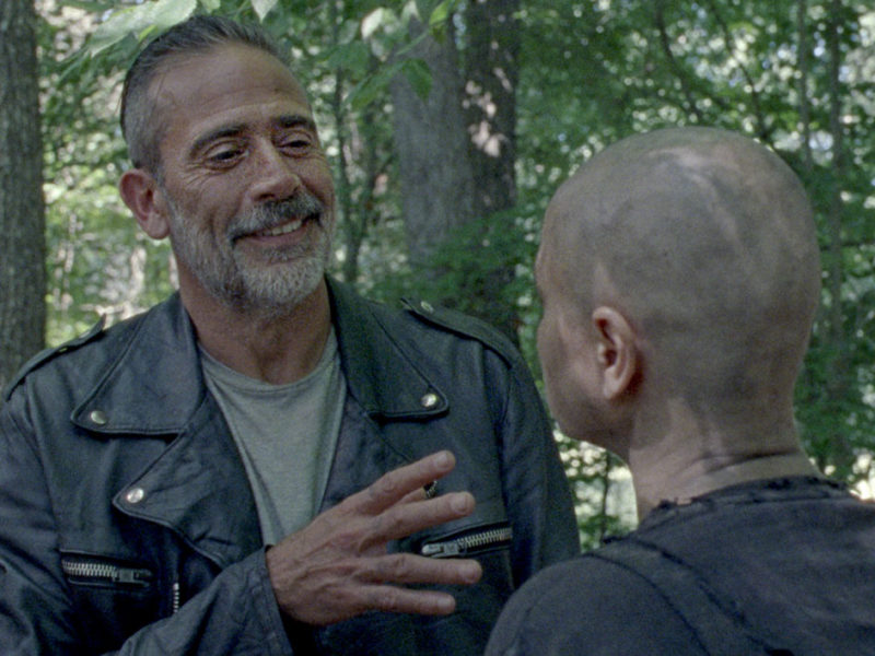 the-walking-dead-episode-1009-negan-morgan-alpha-morton-1200×707-couples