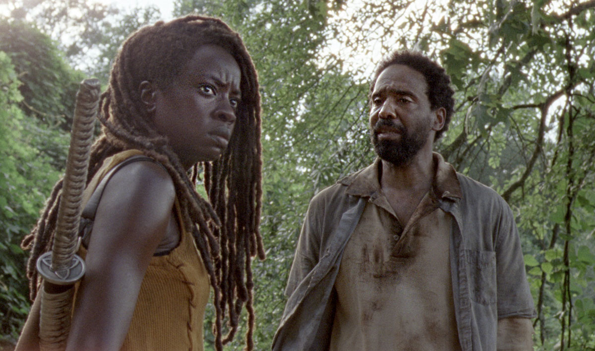 Sneak Peek of <em>The Walking Dead</em> Episode 13: Is Michonne Walking Into a Trap?