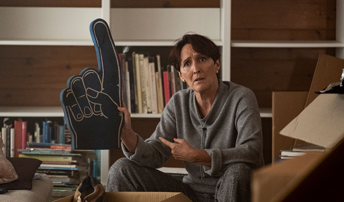 <em>Killing Eve</em> Season 3 Premiere: How to Throw the Viewing Party You Need Right Now