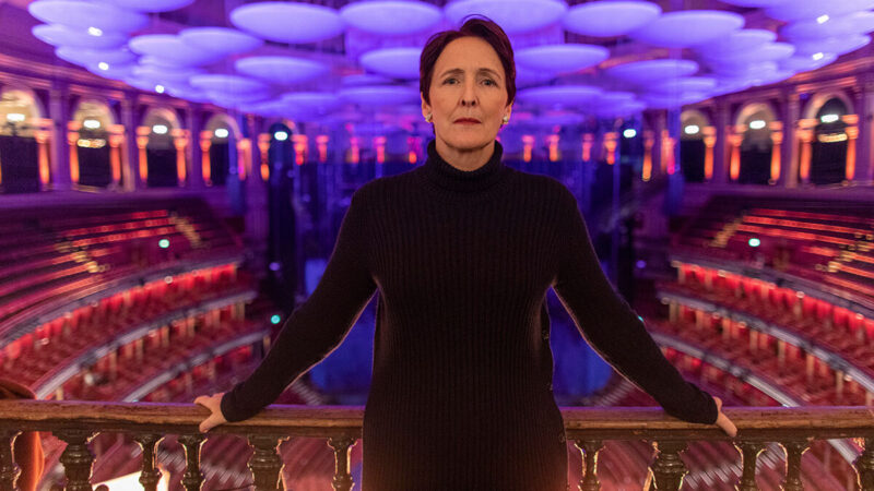 (SPOILERS) <em>Killing Eve</em> Q&A — Fiona Shaw (Carolyn Martens)