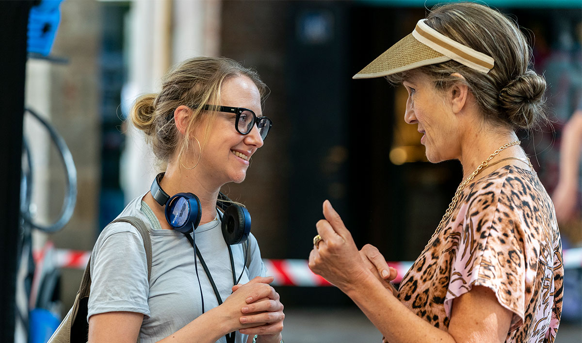 <em>Killing Eve</em>: Season 3 Postmortem With Lead Writer Suzanne Heathcote