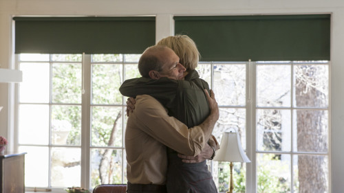 John Bosworth (Toby Huss) y Cameron Howe (Mackenzie Davis) Foto: Tina Rowden/AMC
