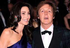 290x200_macca_nancy2